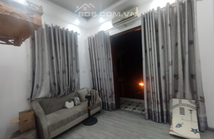 Bán nhà Khương Trung, Thanh Xuân, nhà siêu hiếm, lô góc 50m2 4T giá 6.x tỷ